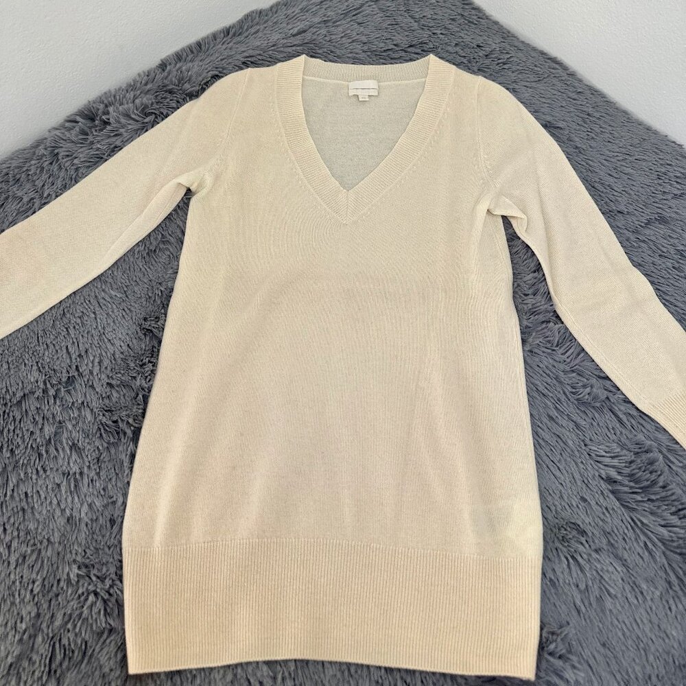 J.Crew Women’s Italian Cashmere V-Neck Sweater